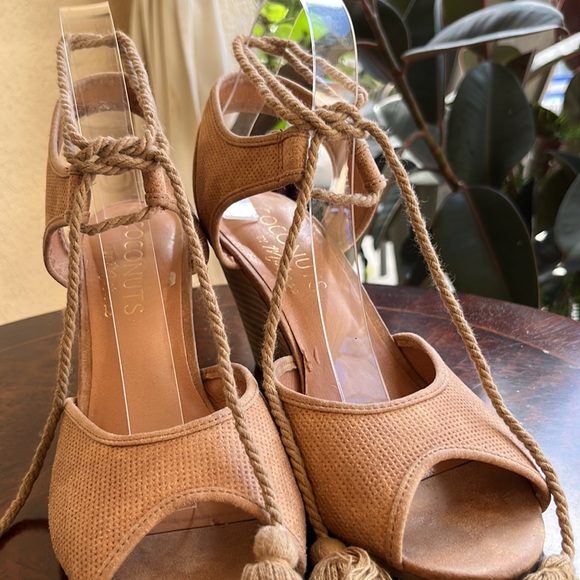COCONUTS by Matisse wedge heels with tassel ties SIZE 10M - Picture 6 of 8